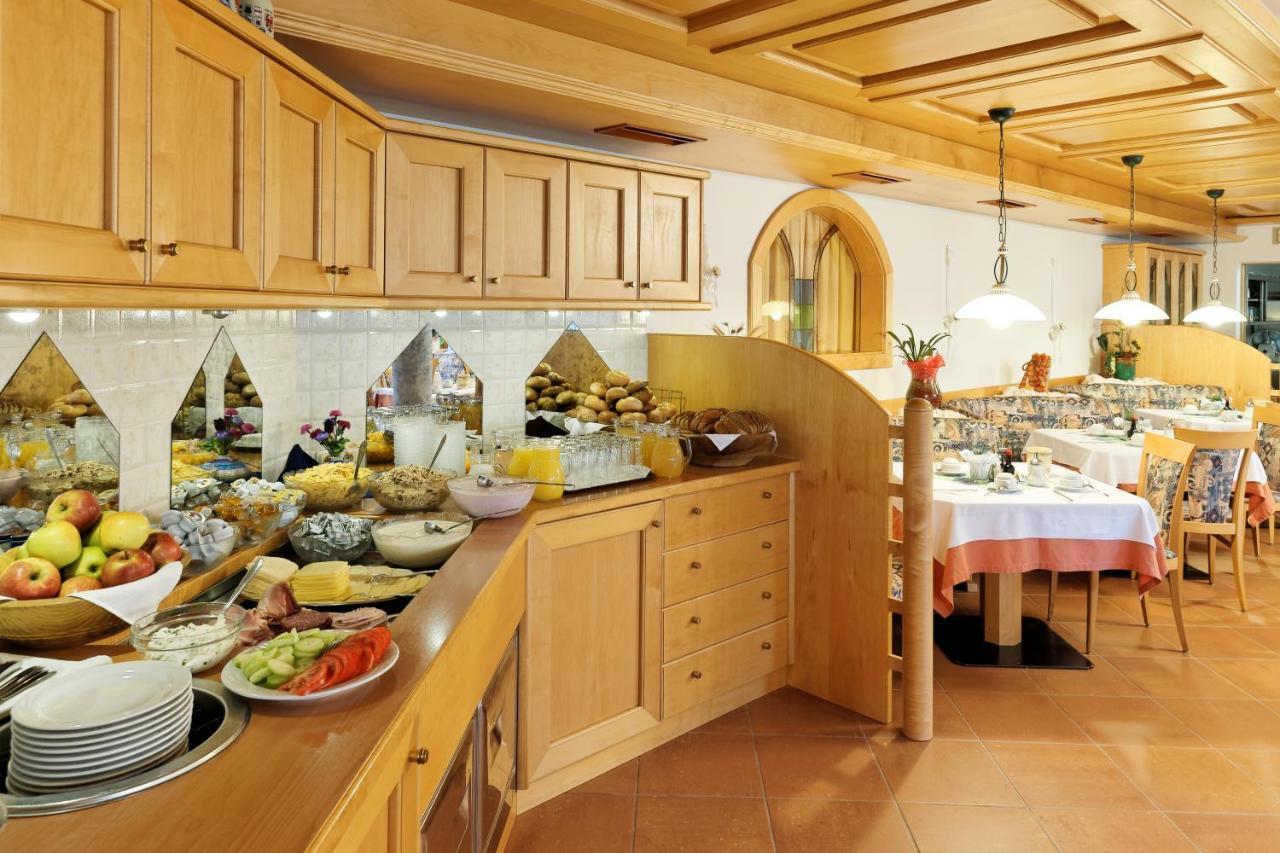 Hotel Stocknerhof Natz-Schabs Extérieur photo